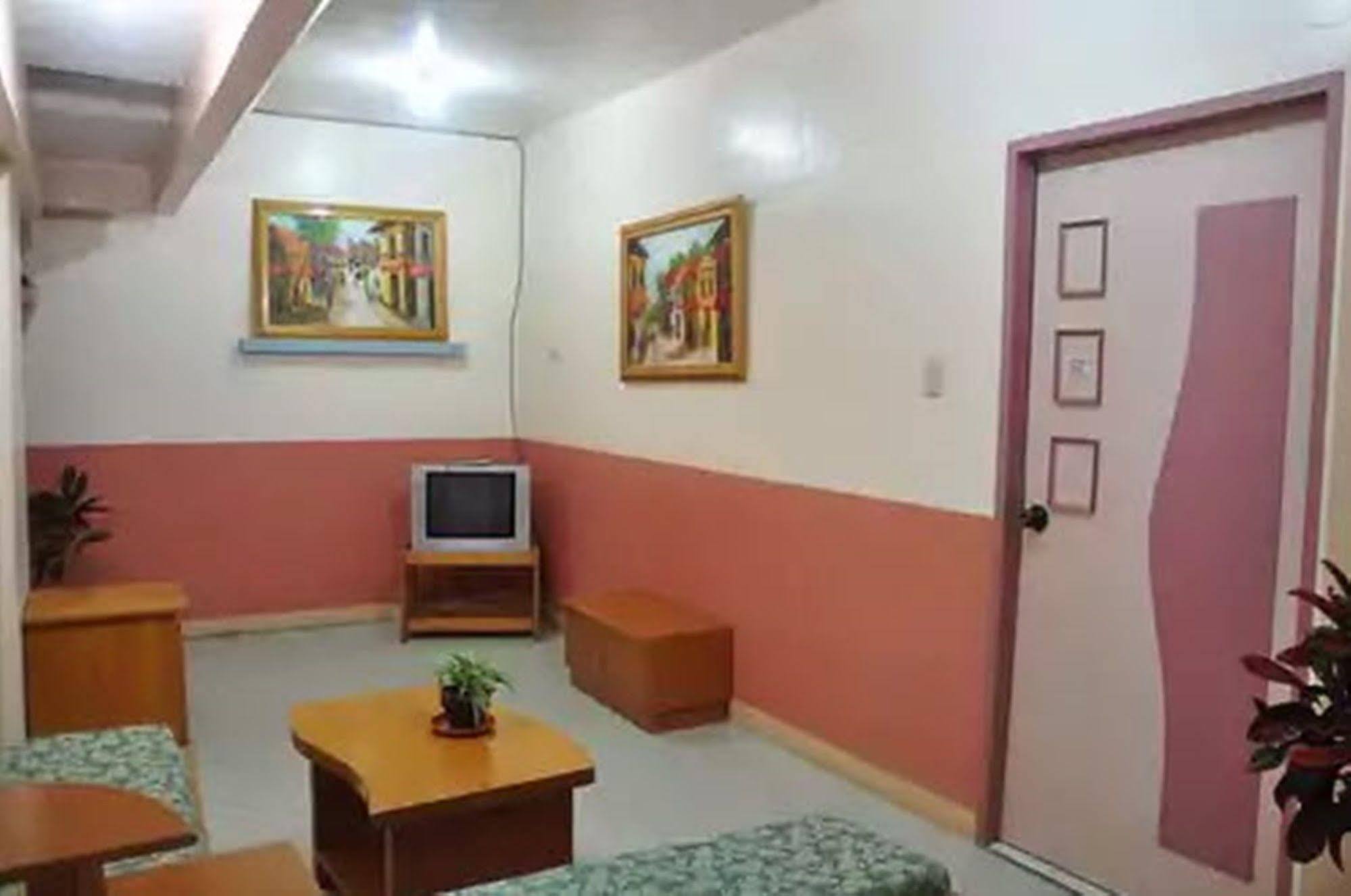 Apartelle De Francesca Puerto Galera Luaran gambar